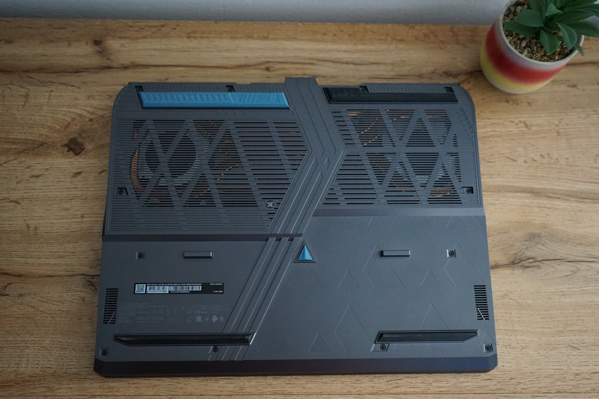 Test notebooku MSI Vector 16 s GeForce RTX 4080 – nezastavitelný stroj připravený na nejnovější hry MSI Vector 01